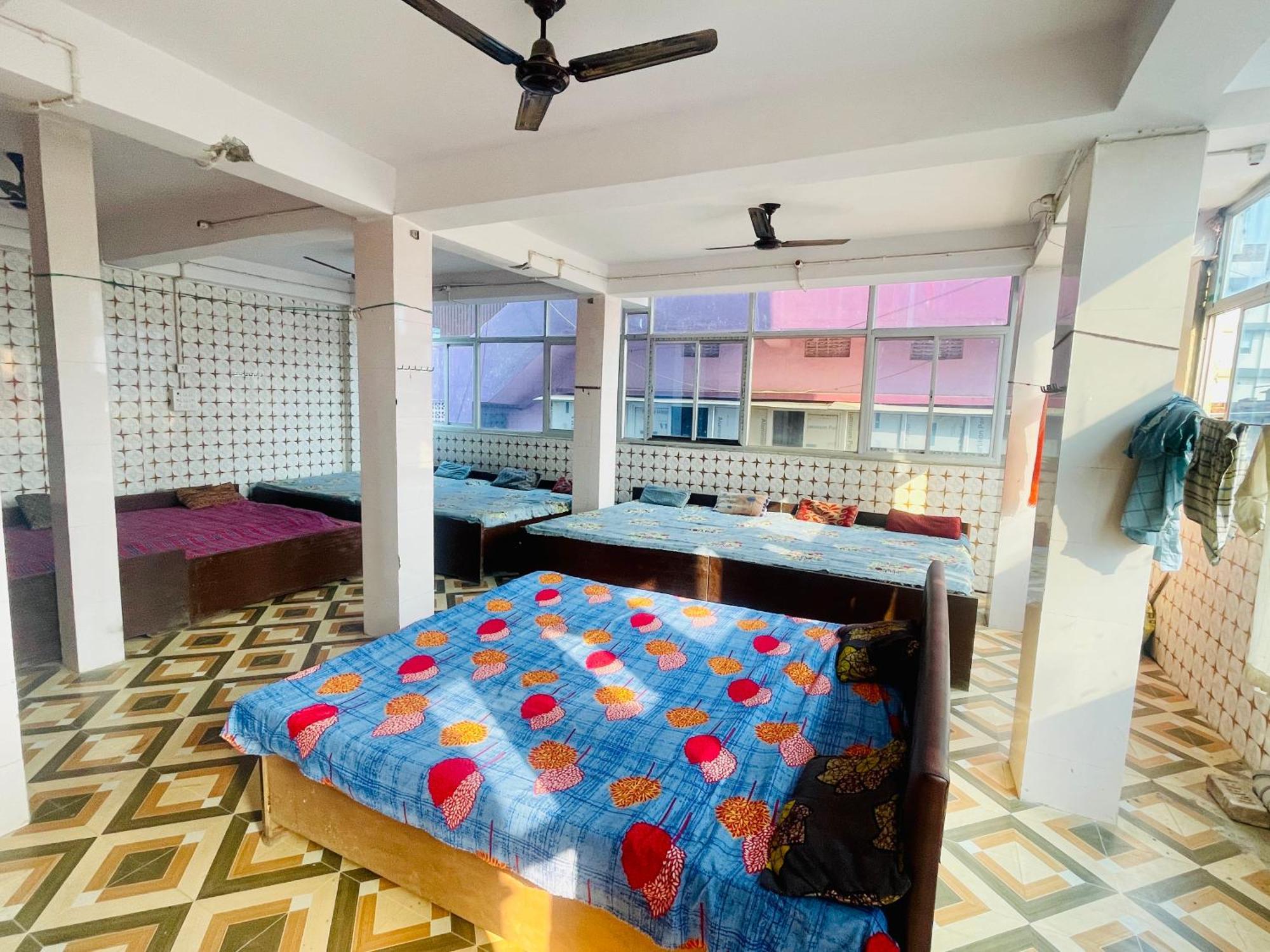Om Guest House Patna  Esterno foto